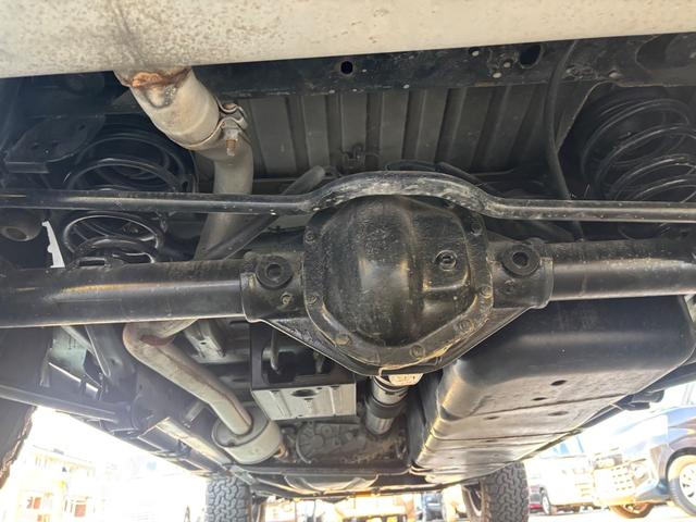 ジープ・ラングラーアンリミテッド スポーツ　後期モデル　ＢＦグッドリッチオールテレーン　１７インチアルミホイール　ナビ　ＴＶ　ＥＴＣ　バックカメラ（46枚目）