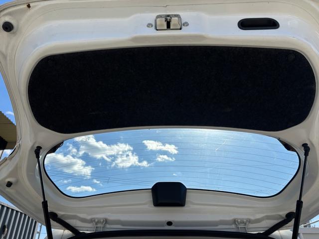 アルト Ｆ　４ＷＤ　Ｆ５速ＭＴ　ワンオーナー　キーレス　スペアタイヤ　ＡＢＳ　Ｗエアバック（57枚目）