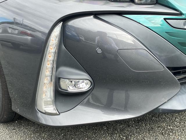 プリウスＰＨＶ Ｓセーフティパッケージ　ドライブレコーダー　バックカメラ　ナビ　トヨタセーフティーセンス　ＬＥＤヘッドランプ　レーンアシスト　アダプティブクルーズコントロール　ＥＴＣ　スマートキー　盗難防止システム　衝突被害軽減システム（10枚目）