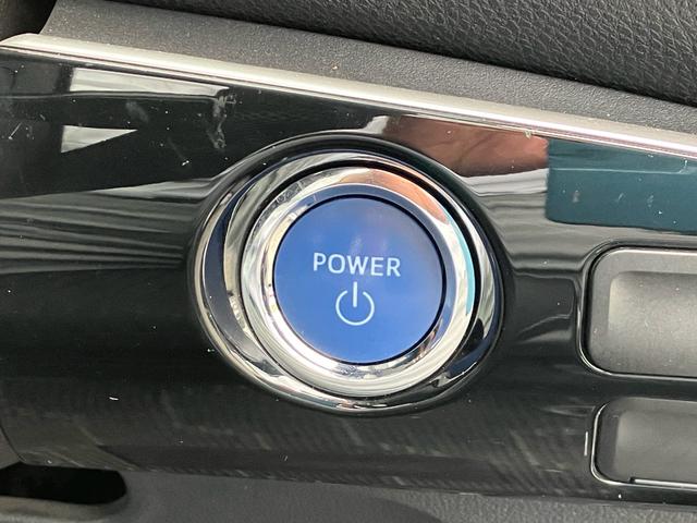 プリウスＰＨＶ Ｓセーフティパッケージ　ドライブレコーダー　バックカメラ　ナビ　トヨタセーフティーセンス　ＬＥＤヘッドランプ　レーンアシスト　アダプティブクルーズコントロール　ＥＴＣ　スマートキー　盗難防止システム　衝突被害軽減システム（16枚目）
