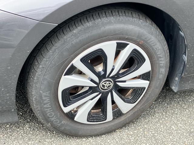 プリウスＰＨＶ Ｓセーフティパッケージ　ドライブレコーダー　バックカメラ　ナビ　トヨタセーフティーセンス　ＬＥＤヘッドランプ　レーンアシスト　アダプティブクルーズコントロール　ＥＴＣ　スマートキー　盗難防止システム　衝突被害軽減システム（34枚目）
