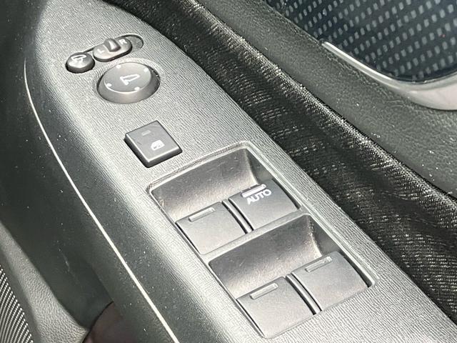 Ｎ－ＷＧＮ Ｇ・Ａパッケージ　ナビ　バックカメラ　プッシュスタート　ベンチシート　ワンオーナー　スマートキー　アイドリングストップ　ＨＩＤ　盗難防止システム　衝突安全ボディ　運転席　助手席　エアバック（4枚目）