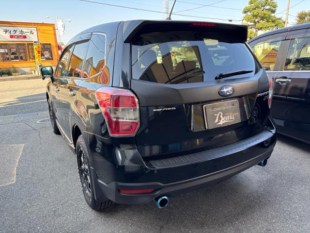 フォレスター 2.0XT アイサイト 社外ナビ フルセグTV DVD再生ブルーツース バックカメラ インナーミラー 社外17インチアルミ 車高調 25年製タイヤ ドラレコ ETC シートカバー(5枚目)