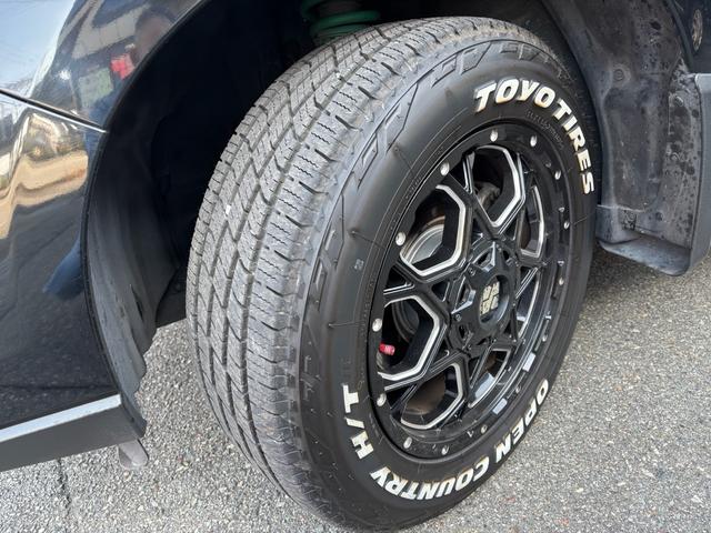 フォレスター 2.0XT アイサイト 社外ナビ フルセグTV DVD再生ブルーツース バックカメラ インナーミラー 社外17インチアルミ 車高調 25年製タイヤ ドラレコ ETC シートカバー(7枚目)