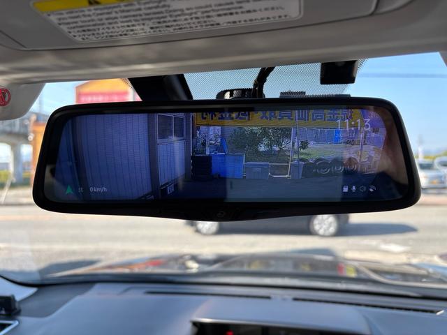 フォレスター 2.0XT アイサイト 社外ナビ フルセグTV DVD再生ブルーツース バックカメラ インナーミラー 社外17インチアルミ 車高調 25年製タイヤ ドラレコ ETC シートカバー(13枚目)