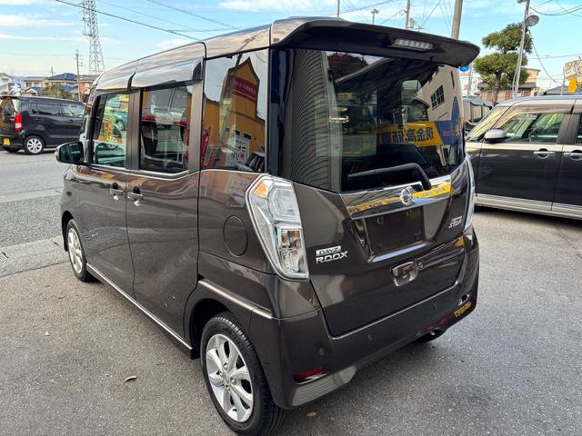 デイズルークス ハイウェイスター　Ｘ　パワースライドドア　アラウンドモニター　ブレーキサポート　ＥＴＣ　ドラレコ　純正ナビ　フルセグＴＶ　ＤＶＤ再生ブルーツース　ステアリングスイッチ（5枚目）