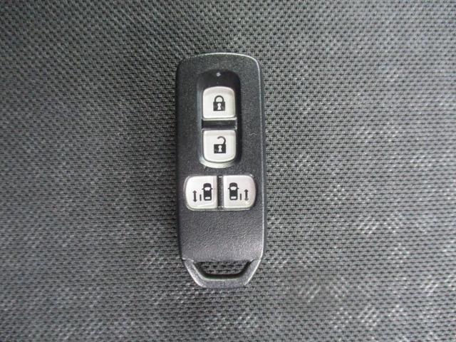 Ｎ－ＢＯＸカスタム 　１年間保証付　純正メモリナビ　フルセグ　Ｂｌｕｅｔｏｏｔｈ　バックカメラ　ＥＴＣ　前後ドライブレコーダー　シートヒーター　オートエアコン　両側パワースライド　ＨＩＤ　社外１５インチアルミ　スマートキー（56枚目）