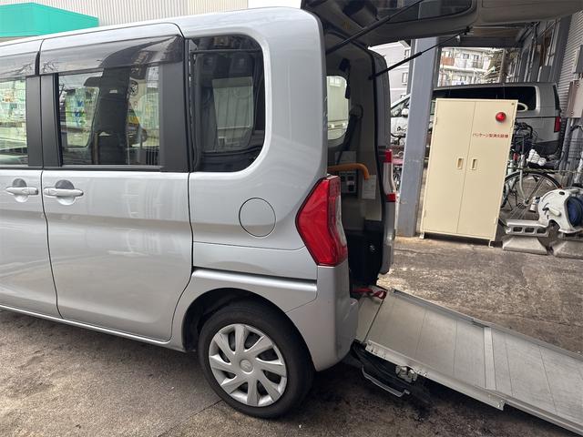 タント スローパーＬリアシート付仕様車　スローパーＬリアシート付仕様車・車イス移動車・福祉車両・電動ウインチリモコン・キーレスキー・ＣＤデッキ・電動格納ミラー（7枚目）