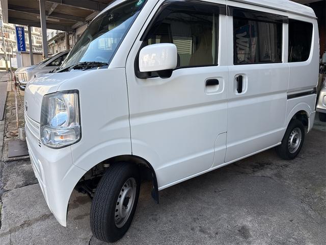 ＮＶ１００クリッパーバン ＤＸ　ＧＬエマージェンシーブレーキパッケージ　４ＡＴ・社外ナビ・ＢＴオーディオ・ＥＴＣ・ドラレコ・クリアランスソナー・前席パワーウインドウ・電動格納ミラー・ブレーキサポート・キーレスキー（4枚目）