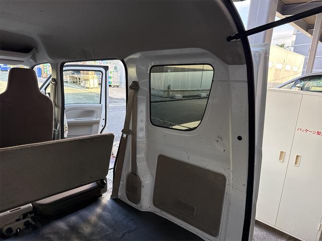 ＮＶ１００クリッパーバン ＤＸ　ＧＬエマージェンシーブレーキパッケージ　４ＡＴ・社外ナビ・ＢＴオーディオ・ＥＴＣ・ドラレコ・クリアランスソナー・前席パワーウインドウ・電動格納ミラー・ブレーキサポート・キーレスキー（18枚目）