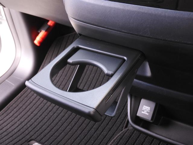 フリードハイブリッド ハイブリッド・ＥＸ　ワンオーナー　９インチナビ　バックカメラ　ドラレコ　ＥＴＣ　アダプティブクルーズコントロール　両側電動スライドドア　シートヒーター　Ｂｌｕｅｔｏｏｔｈ　ＬＥＤヘッドライト　禁煙車　いまコレ＋（40枚目）