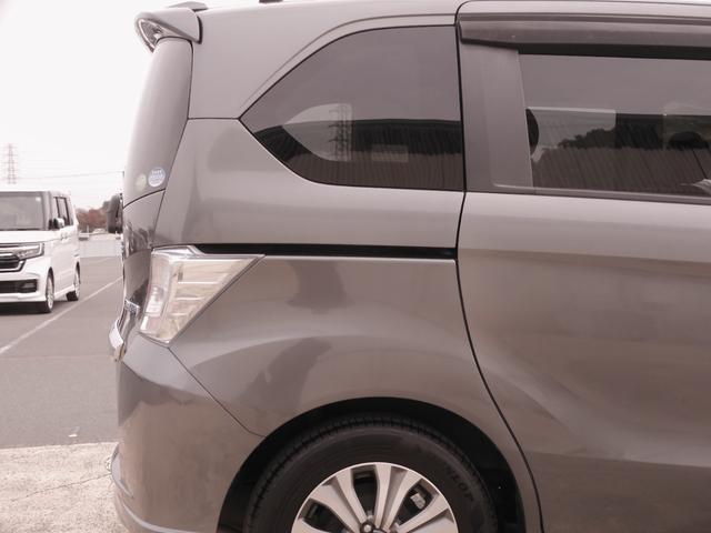 フリードハイブリッド ジャストセレクション ワンオーナー 7インチナビ バックカメラ ETC クルーズコントロール 両側電動スライドドア Bluetooth ディスチャージドライト 2列目ウォークスルー フルセグTV 純正アルミホイール 禁煙車(37枚目)