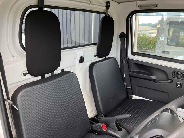 ハイゼットトラック 垂直式テールリフト３方開　４ＷＤ　軽トラック　ＭＴ　衝突被害軽減システム　クリアランスソナー　スマートキー　アイドリングストップ　電動格納ミラー　アルミホイール　ＥＳＣ　エアコン　パワーウィンドウ　運転席エアバッグ（13枚目）