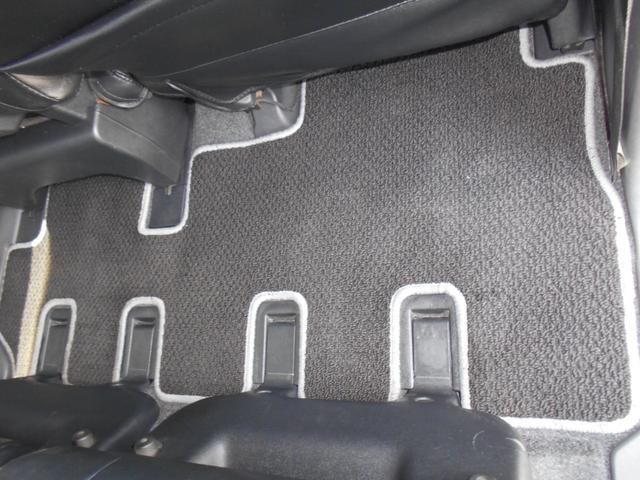 タント カスタムＲＳ　ワンオーナー車　純正ＨＤＤナビＴＶ　外品１４ＡＷ　ＨＩＤヘッドライト　左パワースライドドア　キーフリーシステム　ＥＴＣ　黒レザー調シートカバー　ＭＯＭＯステアリング　オーバーヘッドコンソール（40枚目）
