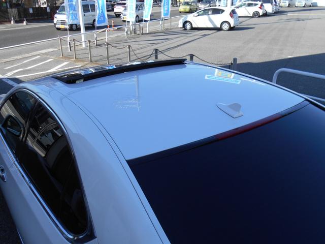 ＬＳ ＬＳ４６０　バージョンＣ　Ｉパッケージ　純正ナビＴＶ　サンルーフ　黒レザーシート　３眼ＬＥＤヘッドライト　純正１８ＡＷ　外フロントスポイラー　リア電動ブラインド　ビルトインＥＴＣ　ブラックウッドパネル　エアサスコントローラー　ローダウン（5枚目）