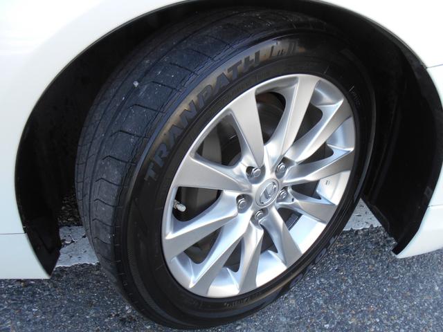 ＬＳ ＬＳ４６０　バージョンＣ　Ｉパッケージ　純正ナビＴＶ　サンルーフ　黒レザーシート　３眼ＬＥＤヘッドライト　純正１８ＡＷ　外フロントスポイラー　リア電動ブラインド　ビルトインＥＴＣ　ブラックウッドパネル　エアサスコントローラー　ローダウン（19枚目）