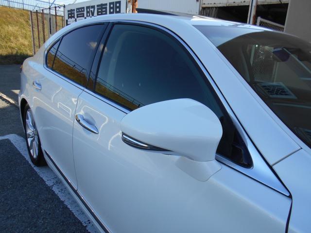 ＬＳ ＬＳ４６０　バージョンＣ　Ｉパッケージ　純正ナビＴＶ　サンルーフ　黒レザーシート　３眼ＬＥＤヘッドライト　純正１８ＡＷ　外フロントスポイラー　リア電動ブラインド　ビルトインＥＴＣ　ブラックウッドパネル　エアサスコントローラー　ローダウン（21枚目）