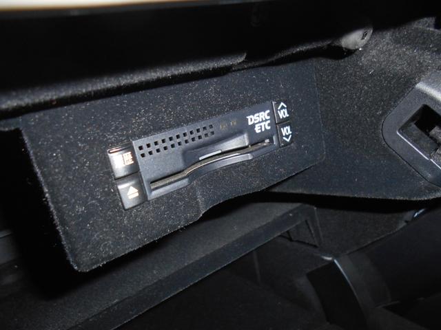 ＬＳ ＬＳ４６０　バージョンＣ　Ｉパッケージ　純正ナビＴＶ　サンルーフ　黒レザーシート　３眼ＬＥＤヘッドライト　純正１８ＡＷ　外フロントスポイラー　リア電動ブラインド　ビルトインＥＴＣ　ブラックウッドパネル　エアサスコントローラー　ローダウン（27枚目）