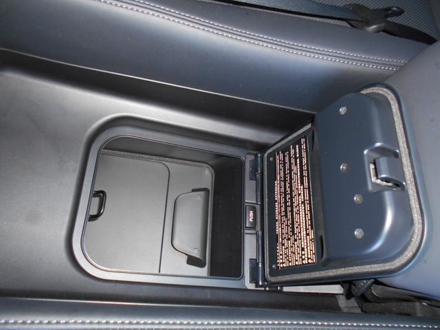 ＬＳ ＬＳ４６０　バージョンＣ　Ｉパッケージ　純正ナビＴＶ　サンルーフ　黒レザーシート　３眼ＬＥＤヘッドライト　純正１８ＡＷ　外フロントスポイラー　リア電動ブラインド　ビルトインＥＴＣ　ブラックウッドパネル　エアサスコントローラー　ローダウン（34枚目）