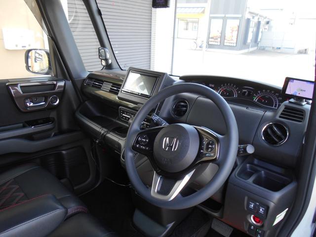 N-BOXカスタム G・Lホンダセンシング カロッツェリアナビTV リアモニター LEDヘッドライト lEDフォグ 外16AW 両側パワスラ 黒レザー調シートカバー 前後ドラレコ ETC バックカメラ リアサイドブラインド 室内LED灯(15枚目)