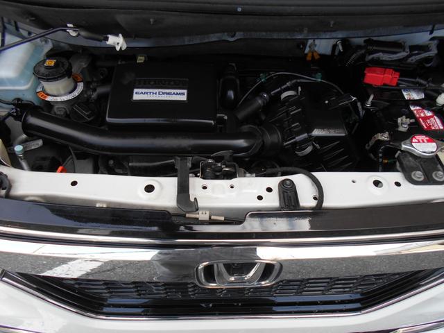 N-BOXカスタム G・Lホンダセンシング カロッツェリアナビTV リアモニター LEDヘッドライト lEDフォグ 外16AW 両側パワスラ 黒レザー調シートカバー 前後ドラレコ ETC バックカメラ リアサイドブラインド 室内LED灯(17枚目)