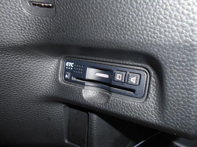 N-BOXカスタム G・Lホンダセンシング カロッツェリアナビTV リアモニター LEDヘッドライト lEDフォグ 外16AW 両側パワスラ 黒レザー調シートカバー 前後ドラレコ ETC バックカメラ リアサイドブラインド 室内LED灯(24枚目)