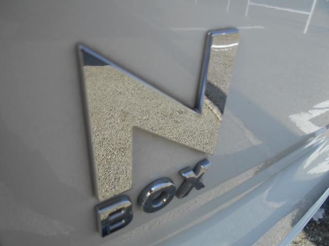 N-BOXカスタム G・Lホンダセンシング カロッツェリアナビTV リアモニター LEDヘッドライト lEDフォグ 外16AW 両側パワスラ 黒レザー調シートカバー 前後ドラレコ ETC バックカメラ リアサイドブラインド 室内LED灯(71枚目)