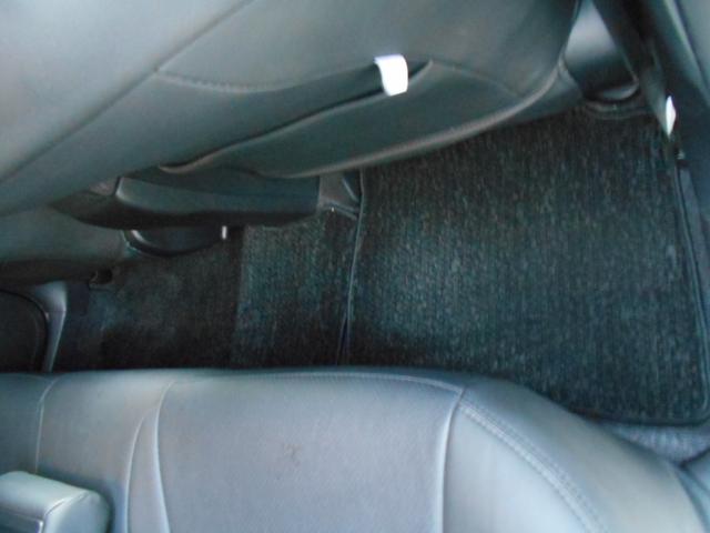 プリウス Ｓツーリングセレクション　カロッツェリアサイバー８型ナビＴＶ　ＬＥＤヘッドライト　ＬＥＤフォグ　黒レザー調シートカバー　純正１７ＡＷ　ビルトインＥＴＣ　バックカメラ　ドラレコ　クルーズコントロール　プッシュスタート　トノカバー（41枚目）