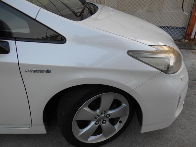 プリウス Ｓツーリングセレクション　カロッツェリアサイバー８型ナビＴＶ　ＬＥＤヘッドライト　ＬＥＤフォグ　黒レザー調シートカバー　純正１７ＡＷ　ビルトインＥＴＣ　バックカメラ　ドラレコ　クルーズコントロール　プッシュスタート　トノカバー（46枚目）