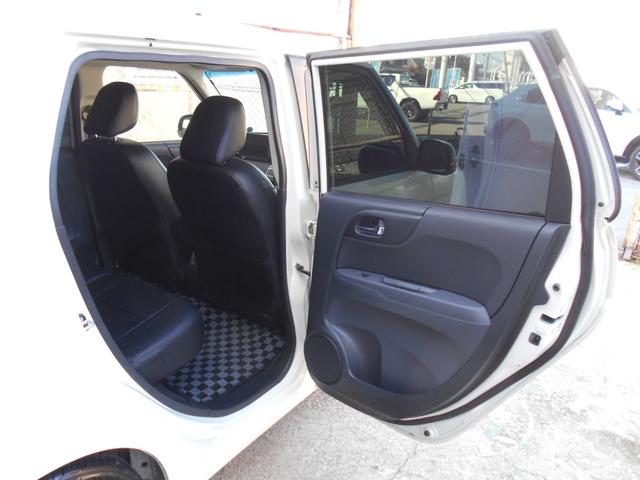 Ｎ－ＯＮＥ ツアラー　ＳＳパッケージ　ワンオーナー　ターボ車　ケンウッドナビＴＶ　バックカメラ　黒レザー調シートカバー　ＲＳモータースポーツギア１６ＡＷ　ダウンサス　パドルシフト　ドラレコ　ＥＴＣ　プッシュスタート　スマートキー（8枚目）