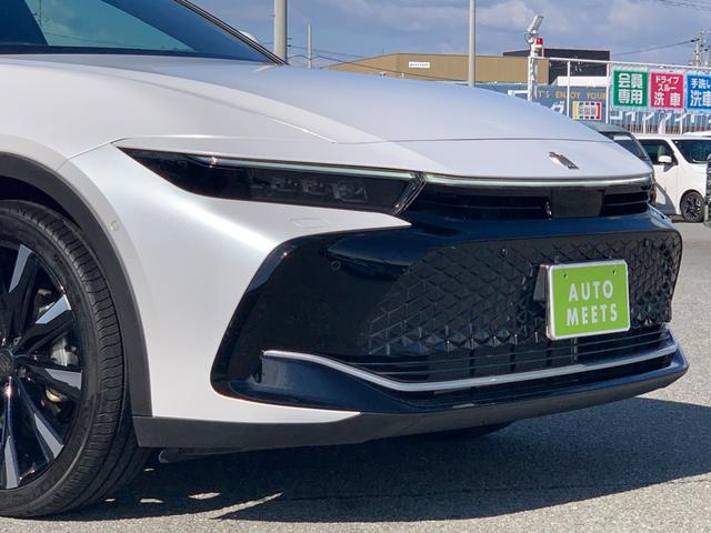 クラウンクロスオーバー ＲＳアドバンスド　全国１年間保証　純正ナビ　ＥＴＣ２．０　トヨタセーフティセンス　４ＷＤ　レザーシート　パノラミックビューモニター　２１インチアルミ　パドルシフト　シートヒーター　ＰＷゲート　アダプティブクルーズ（4枚目）