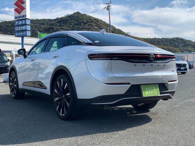 クラウンクロスオーバー ＲＳアドバンスド　全国１年間保証　純正ナビ　ＥＴＣ２．０　トヨタセーフティセンス　４ＷＤ　レザーシート　パノラミックビューモニター　２１インチアルミ　パドルシフト　シートヒーター　ＰＷゲート　アダプティブクルーズ（8枚目）