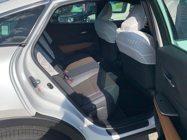 クラウンクロスオーバー ＲＳアドバンスド　全国１年間保証　純正ナビ　ＥＴＣ２．０　トヨタセーフティセンス　４ＷＤ　レザーシート　パノラミックビューモニター　２１インチアルミ　パドルシフト　シートヒーター　ＰＷゲート　アダプティブクルーズ（34枚目）