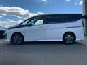 セレナ ｅ－パワー　ハイウェイスターＶ　全国１年間保証　日産コネクト１２．３型ナビ　ＥＴＣ２．０　ドラレコ前後　プロパイロット　両側ＰＳドア　ハンズフリーオートスライド　デジタルインナーミラー　電動Ｐブレーキ　ワイヤレス充電　ＬＥＤライト（7枚目）