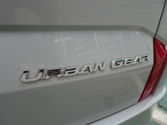 デリカＤ：５ アーバンギア　Ｇ　パワーパッケージ　アルパインＢＩＧ－Ｘ　ドライブレコーダー　ＥＴＣ　電動サイドステップ　後側方車両検知警報システム　両側電動スライドドア　電動テールゲート　クルーズコントロール　パドルシフト　シートヒーター（5枚目）