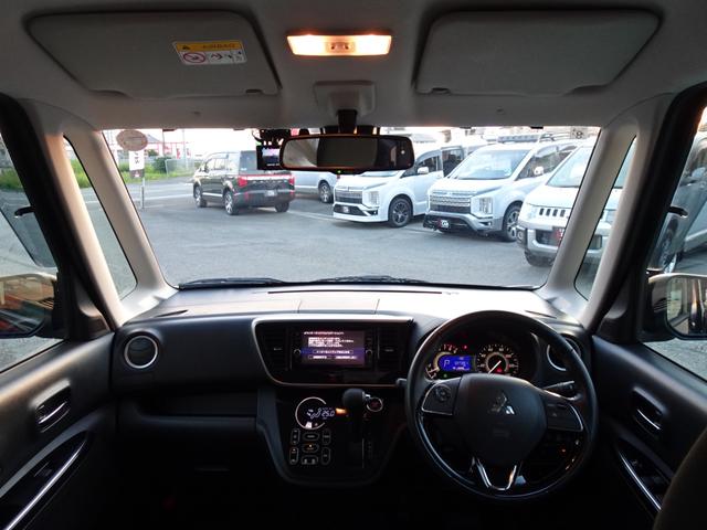 ｅＫスペースカスタム カスタムＴ　セーフティプラスエディション　７インチメモリーナビ　ＥＴＣ　前後ドライブレコーダー　両側電動スライドドア　運転席シートヒーター　マルチアラウンドカメラ　ロールサンシェード　スマートキー（5枚目）