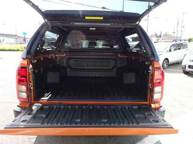 トライトン GSR キャノピー トライトンパッケージ パワーシート メモリーナビ マルチアラウンドモニター クルーズコントロール オートライト スマートキー ベッドライナー アンダーライドプロテクション(6枚目)