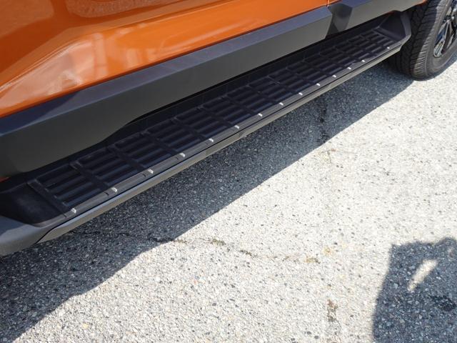 トライトン GSR キャノピー トライトンパッケージ パワーシート メモリーナビ マルチアラウンドモニター クルーズコントロール オートライト スマートキー ベッドライナー アンダーライドプロテクション(11枚目)