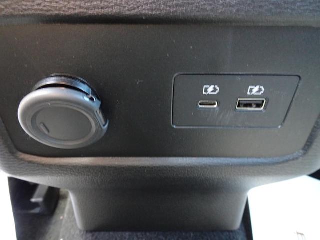 トライトン GSR キャノピー トライトンパッケージ パワーシート メモリーナビ マルチアラウンドモニター クルーズコントロール オートライト スマートキー ベッドライナー アンダーライドプロテクション(25枚目)