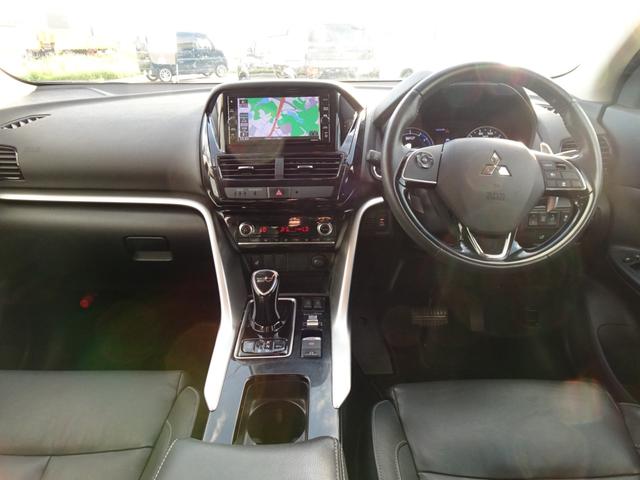 エクリプスクロスPHEV G 本革シート 7型ワイドナビ ETC クルーズコントロール バックカメラ 後側方車両検知警報システム オートホールド スマートキー パーキングソナー シートヒーター ステアリングヒーター オートライト(11枚目)