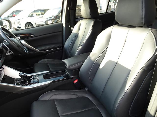 エクリプスクロスPHEV G 本革シート 7型ワイドナビ ETC クルーズコントロール バックカメラ 後側方車両検知警報システム オートホールド スマートキー パーキングソナー シートヒーター ステアリングヒーター オートライト(12枚目)