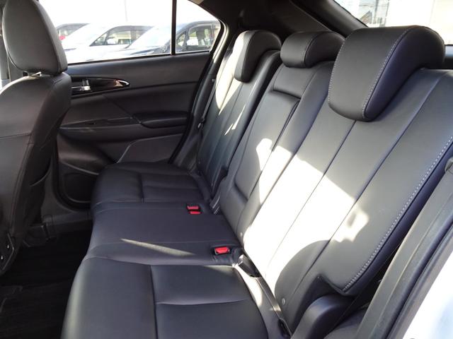 エクリプスクロスPHEV G 本革シート 7型ワイドナビ ETC クルーズコントロール バックカメラ 後側方車両検知警報システム オートホールド スマートキー パーキングソナー シートヒーター ステアリングヒーター オートライト(13枚目)