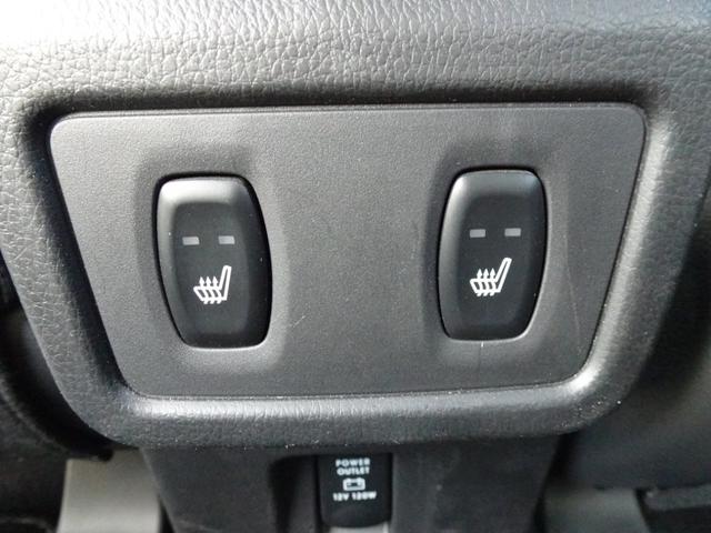 エクリプスクロスPHEV G 本革シート 7型ワイドナビ ETC クルーズコントロール バックカメラ 後側方車両検知警報システム オートホールド スマートキー パーキングソナー シートヒーター ステアリングヒーター オートライト(19枚目)