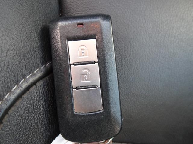 エクリプスクロスPHEV G 本革シート 7型ワイドナビ ETC クルーズコントロール バックカメラ 後側方車両検知警報システム オートホールド スマートキー パーキングソナー シートヒーター ステアリングヒーター オートライト(35枚目)