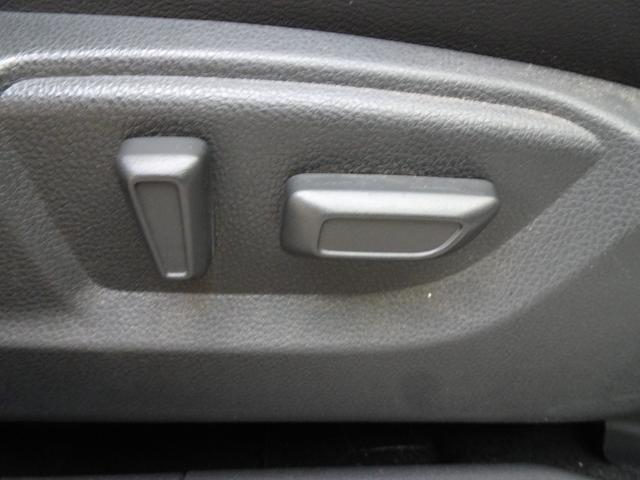 エクリプスクロスPHEV G 本革シート 7型ワイドナビ ETC クルーズコントロール バックカメラ 後側方車両検知警報システム オートホールド スマートキー パーキングソナー シートヒーター ステアリングヒーター オートライト(37枚目)