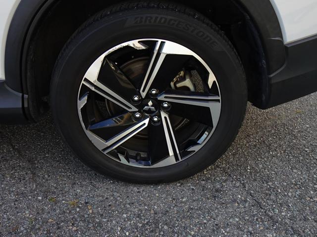 エクリプスクロスPHEV G 本革シート 7型ワイドナビ ETC クルーズコントロール バックカメラ 後側方車両検知警報システム オートホールド スマートキー パーキングソナー シートヒーター ステアリングヒーター オートライト(41枚目)