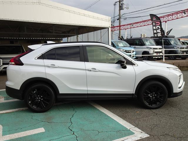 リーズナブルな保証料金で、保証期間を２年または３年に延長できます。長期にわたり、安心で快適なカーライフをお約束する制度です。（延長保証は、修理時に１原因につき３０００円お客様負担の免責が必要です）