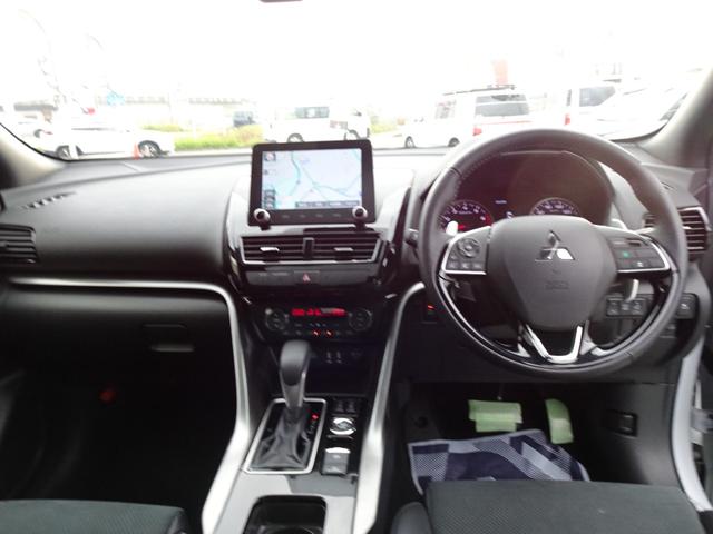 すっきりとしたインパネ！