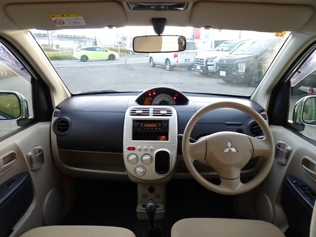 �V���v���ȃC���p�l