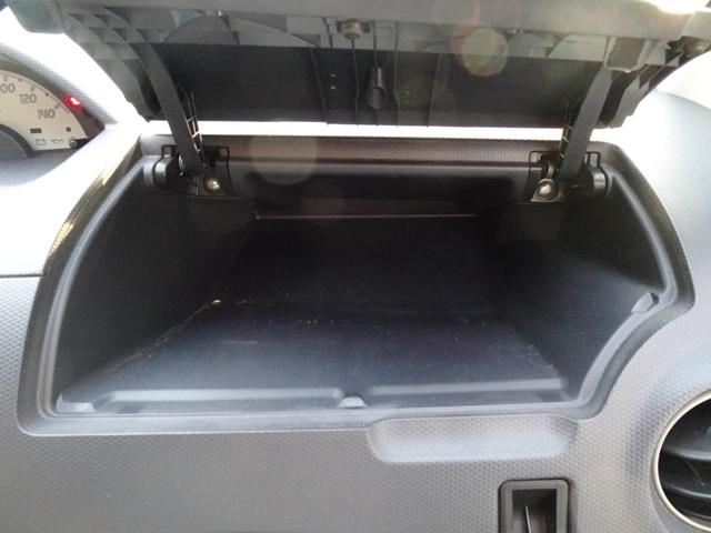 �^�]�Ȃ̑O�ɏ�������